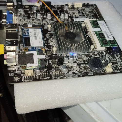 适用jw j3160t,带内存，不带硬盘议价