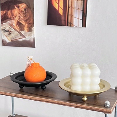 北欧ins复古圆形香薰蜡烛托台铁艺托盘摆件小烛台蜡台烛碟