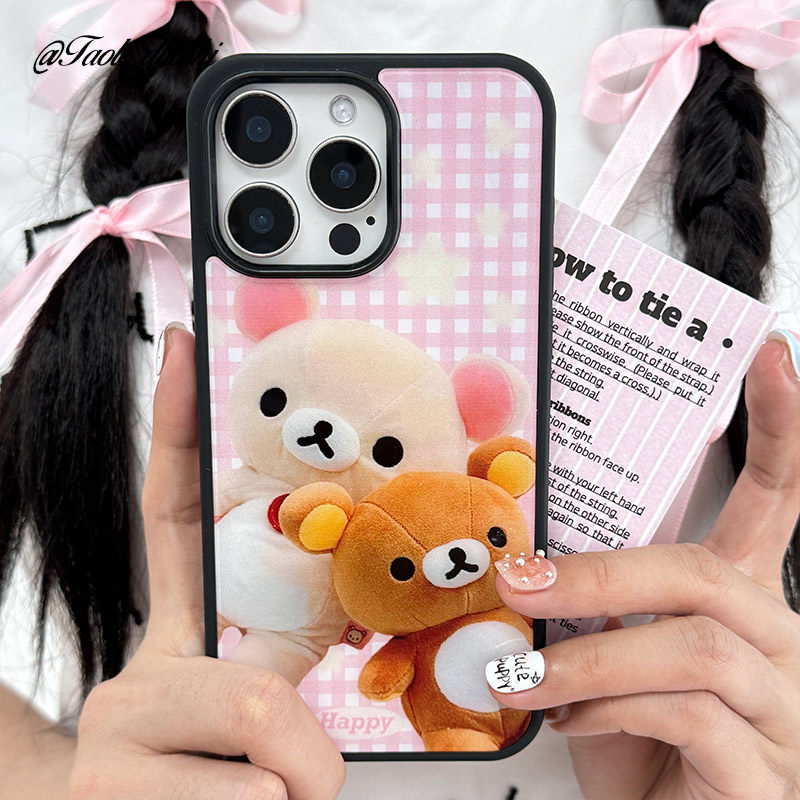 适用粉格纹轻松小熊可爱少女复古13iPhone1514promax苹果亚克力软手机壳