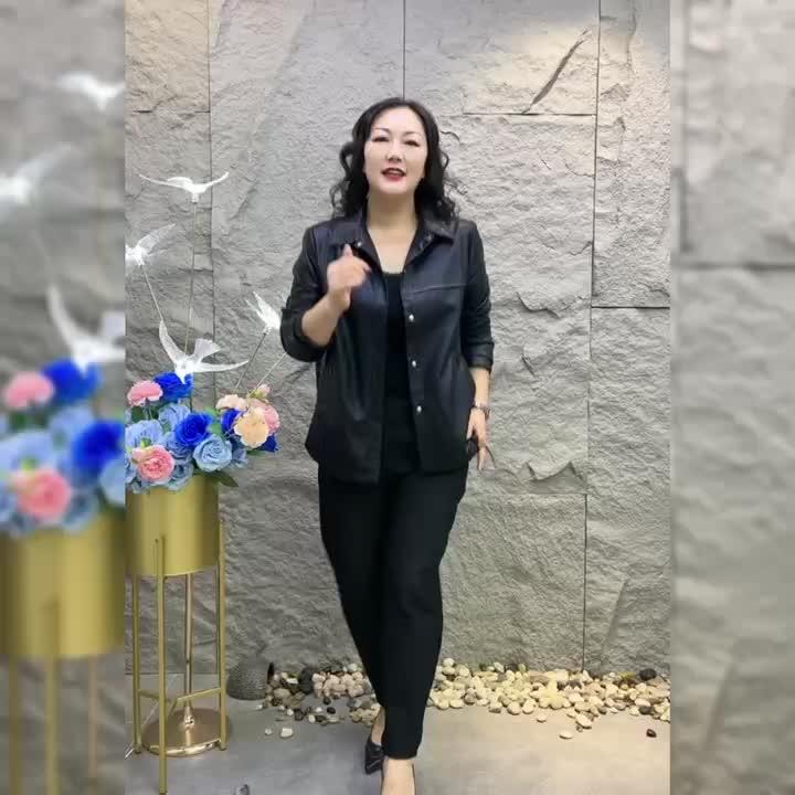 大码宽松新款皮衣女2023秋季气质显瘦翻领PU皮夹克百搭妈妈装上衣