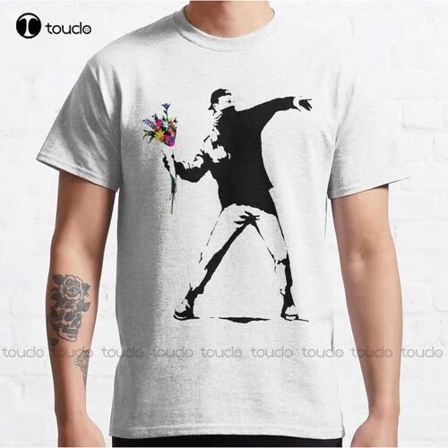 New Banksy Protester Throwing Flowers  Classic T-Shirt Cotto