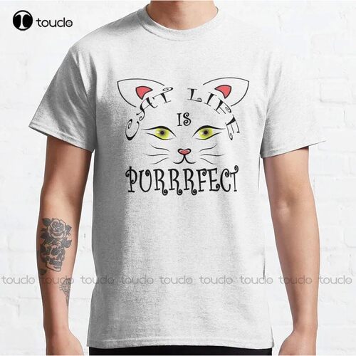 Yellow Eyes Cat Life Is Perfect Classic T-Shirt Black?Shirts