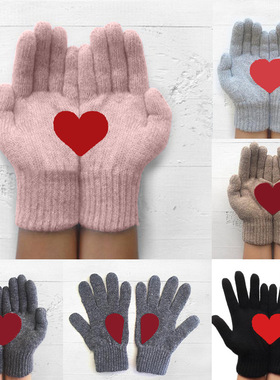 Outdoor warm and cold heart-shaped printed finger gloves