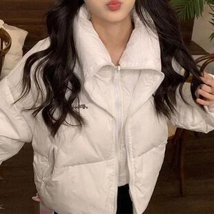 《壹零零叁》冬季白色棉服女款2025年新款韩版设计感休闲百搭甜美