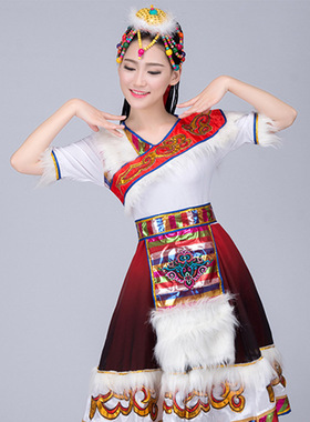 2026新款藏族水袖舞蹈服装演出服成人女藏式民族风藏装广场舞