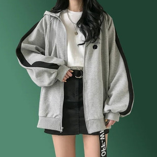 TFBOYS同款衣服王俊凯易烊千玺王源宽松上衣连帽卫衣四叶草外套