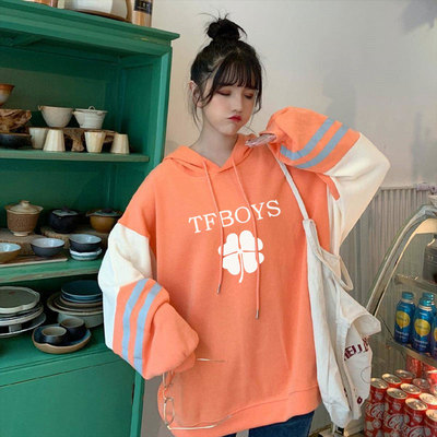 TFBOYS九周年明星同款周边