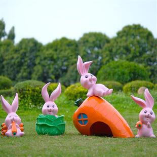 户外仿真玻璃钢卡通兔子雕塑动物幼儿园房地产售楼部景区草坪美陈