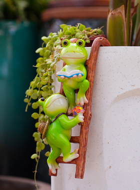可爱花盆挂件青蛙爬梯子摆件花园庭院阳台壁挂幼儿园造景装饰吊件