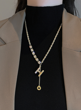 不掉色长款轻奢小众设计毛衣链