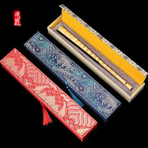 飞炽云锦国潮流苏扇盒