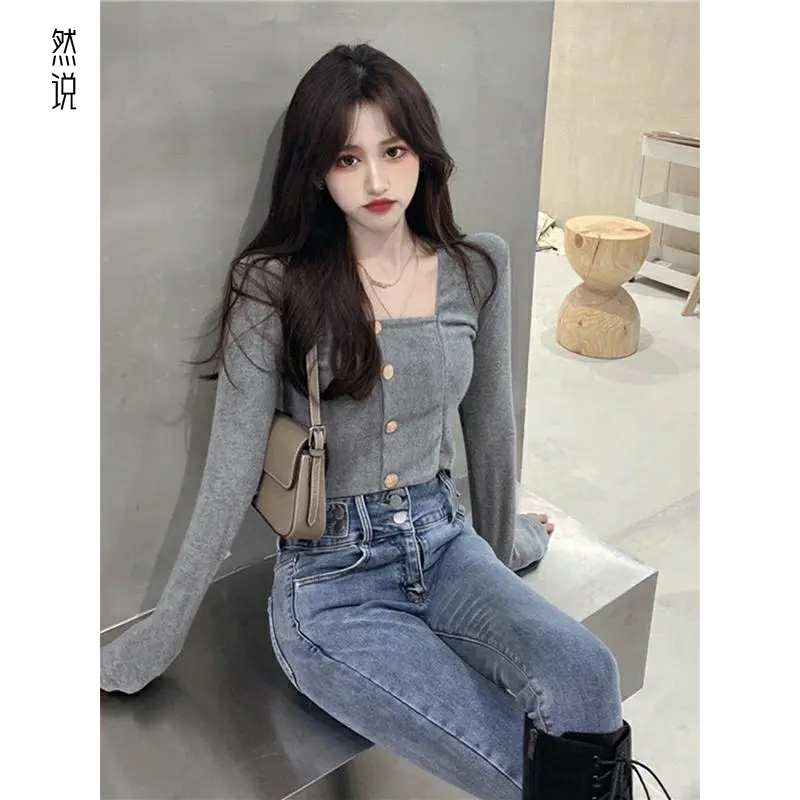 复古针织长袖上衣方领