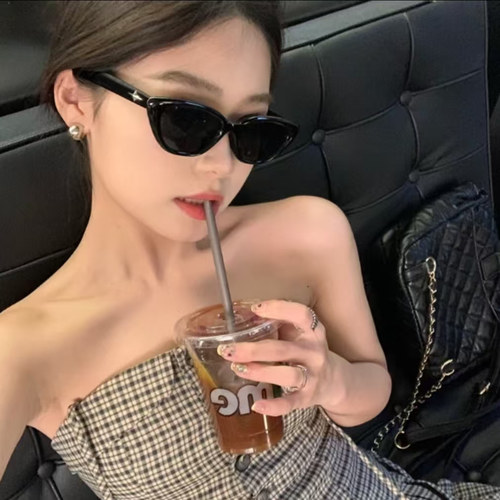 小红书网红同款蝶形猫眼太阳镜