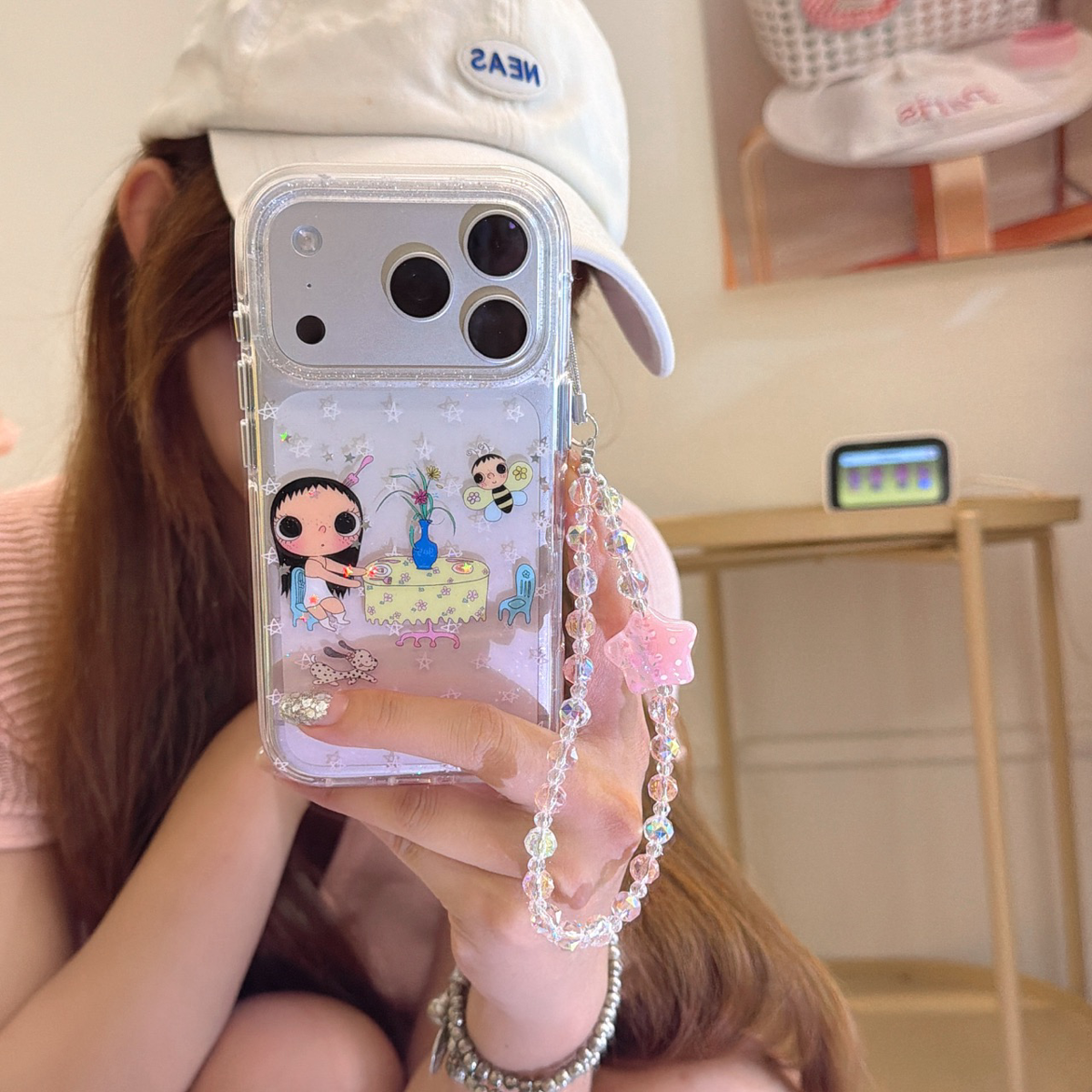 喝下午茶小玉适用苹果17ProMax手机壳iPhone16全包15新款14手链保护套13少女卡通