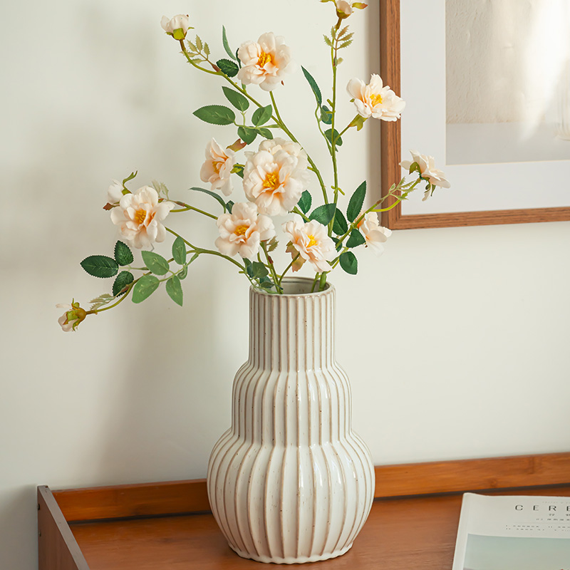 复古浮雕花瓶干花容器餐桌摆件