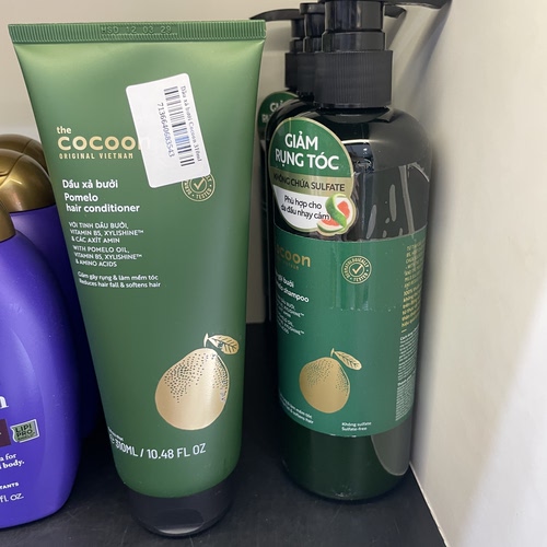 越南cocoon葡萄柚洗发水固发洗发露强韧丰盈护发素清爽温和一套