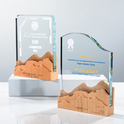 高档水晶玻璃木质山峰奖杯定制