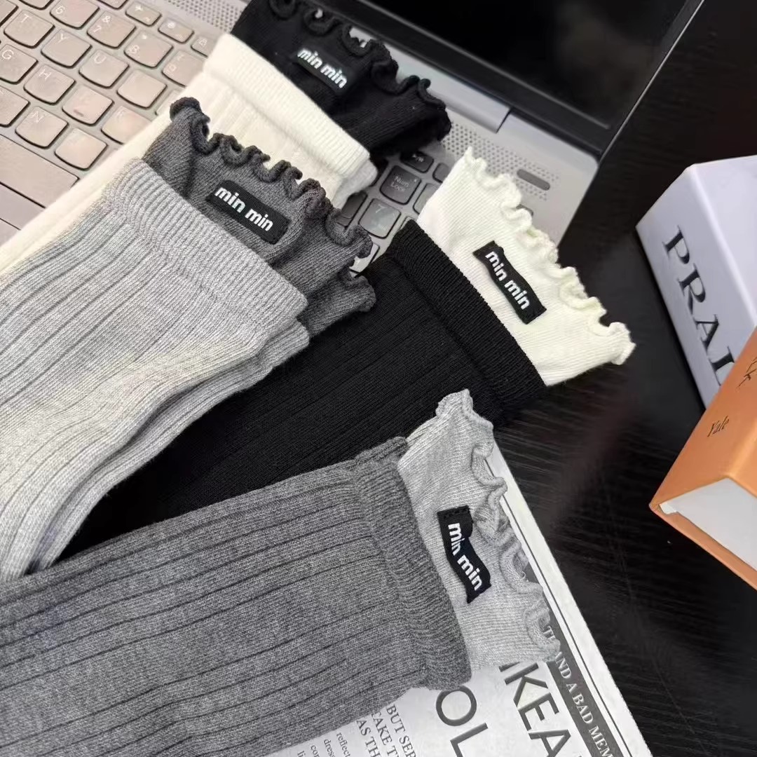 【Puffshop】原创25FW花边mim字母标签褶皱袜口纯色中筒堆堆袜子