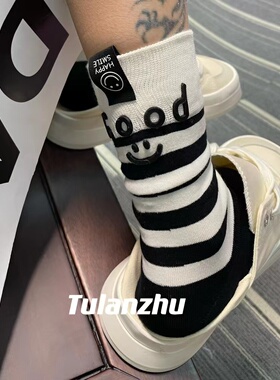 图兰蛛23秋冬新款袜子女欧货个性条纹字母袜子女韩版小众中筒袜棉