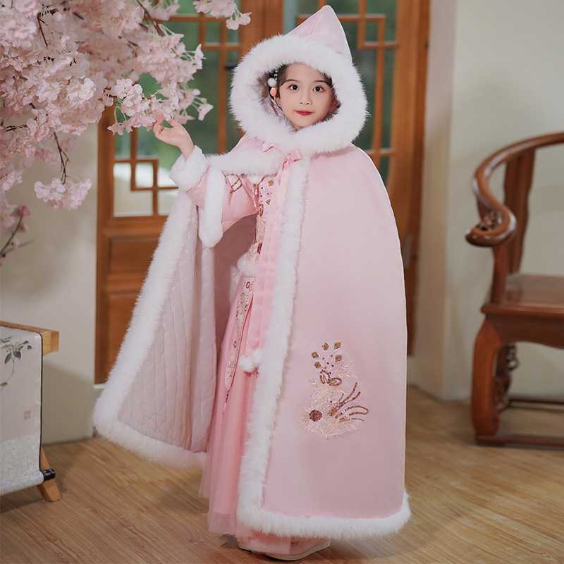 儿童连帽汉服披肩斗篷冬款防风