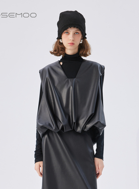 容子木ROSEMOO25秋【商场同款】环保皮V领底部松紧马甲RSS3AP409D