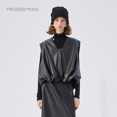 容子木ROSEMOO25秋【商场同款】环保皮V领底部松紧马甲RSS3AP409D