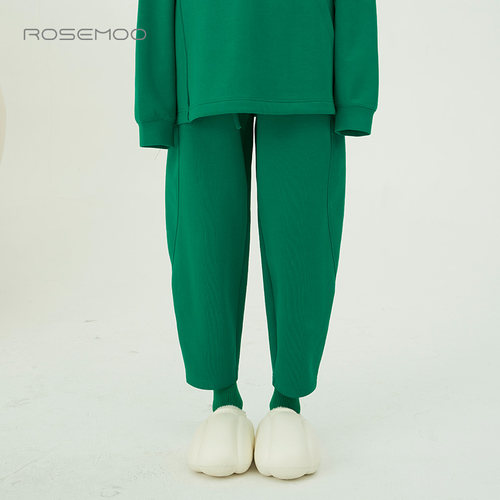 柔软双层针织收脚口运动裤