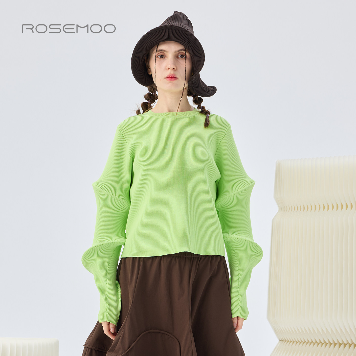 容子木ROSEMOO26春商场同款亲肤鱼骨造型袖子套头上衣RWM1TP326C