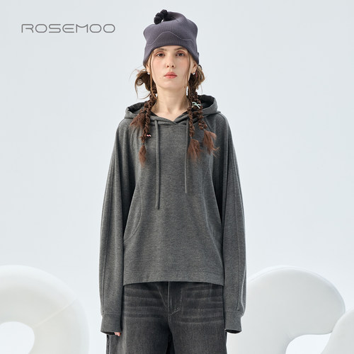 容子木ROSEMOO26秋【商场同款】绒感连帽套头上衣卫衣RWM3TP440D