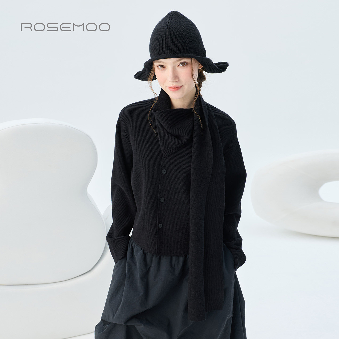 容子木ROSEMOO2026冬【商场同款】围巾领短款开衫上衣RWM4NP144A