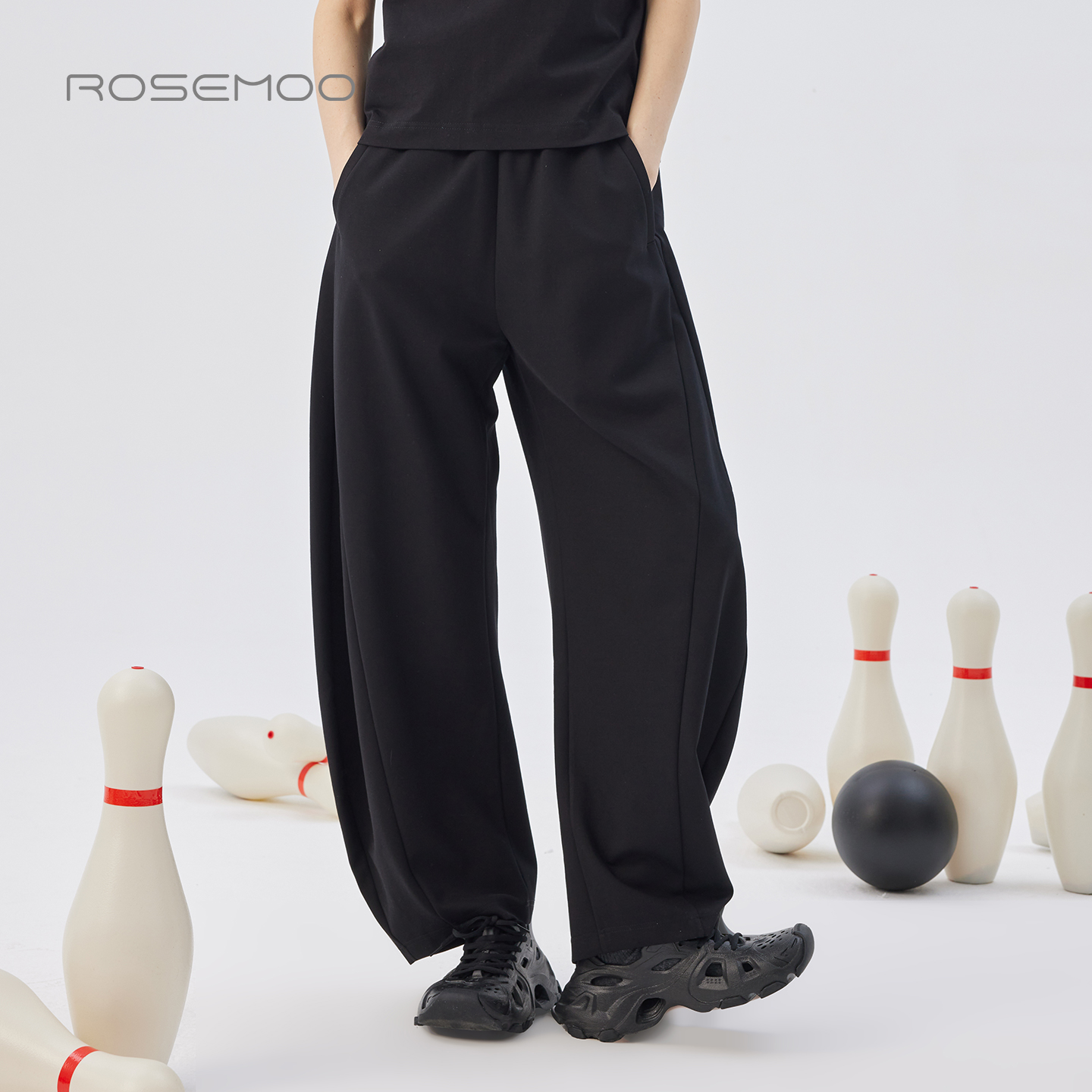 容子木ROSEMOO25秋【商场同款】微弹略弧形廓形长裤 RSS3KC450D