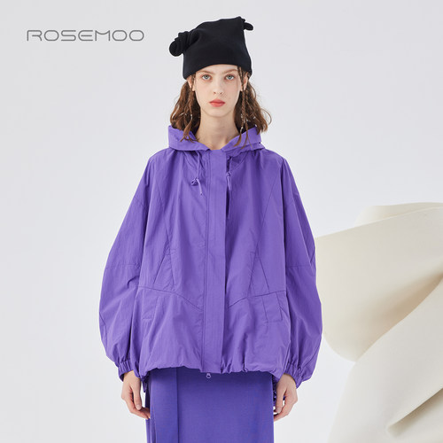 容子木ROSEMOO25秋【商场同款】哑光质感连帽抽绳外套RSS3WP309C
