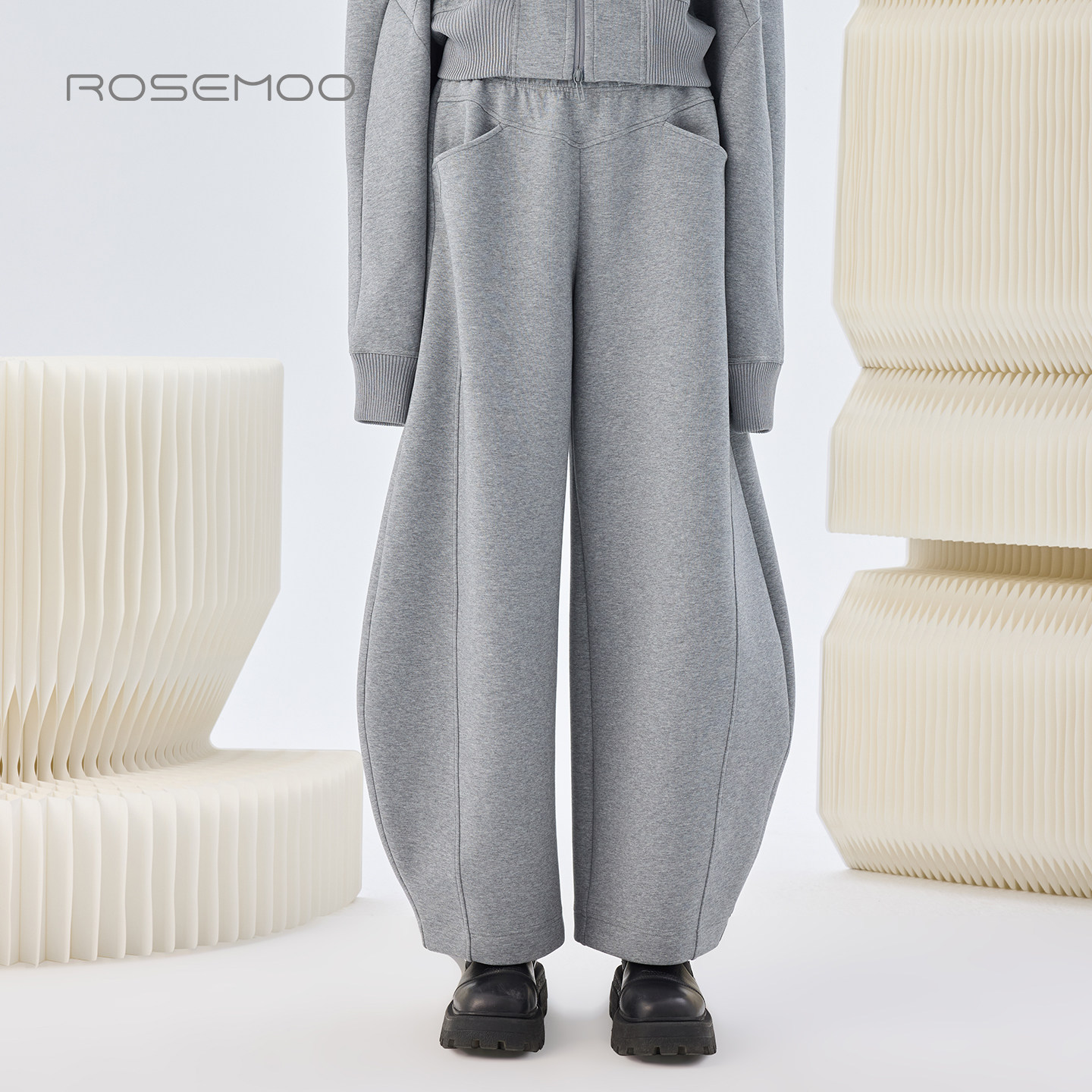 容子木ROSEMOO26春商场同款微弹棉感宽松松紧腰长裤RWM1KC115A