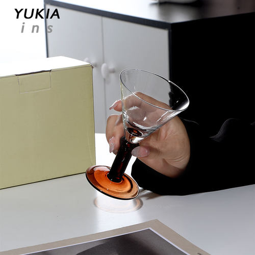 棕黒杆马提尼杯vintage鸡尾酒杯