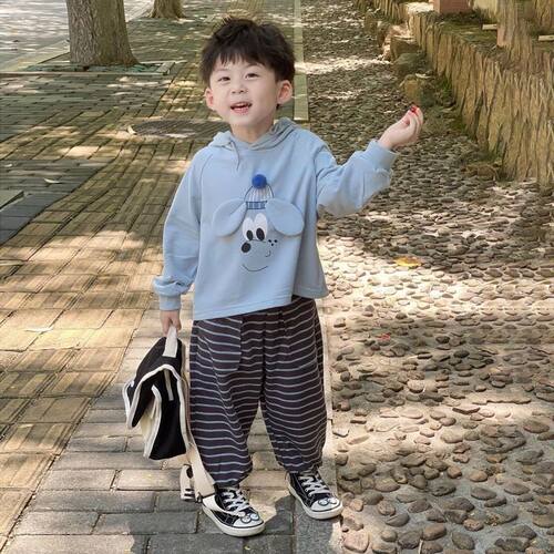 韩国童装2025秋季新款蓝色可爱小狗连帽卫衣男童条纹休闲裤两件套