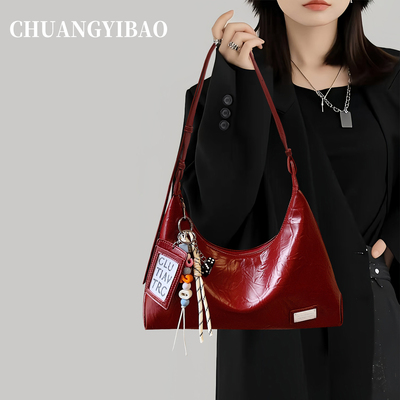 【品牌直营】红色腋下单肩包