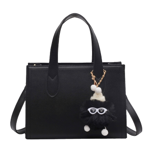 新款女包2025新品爆款网红春夏复古百搭小众设计斜挎包手提小方包