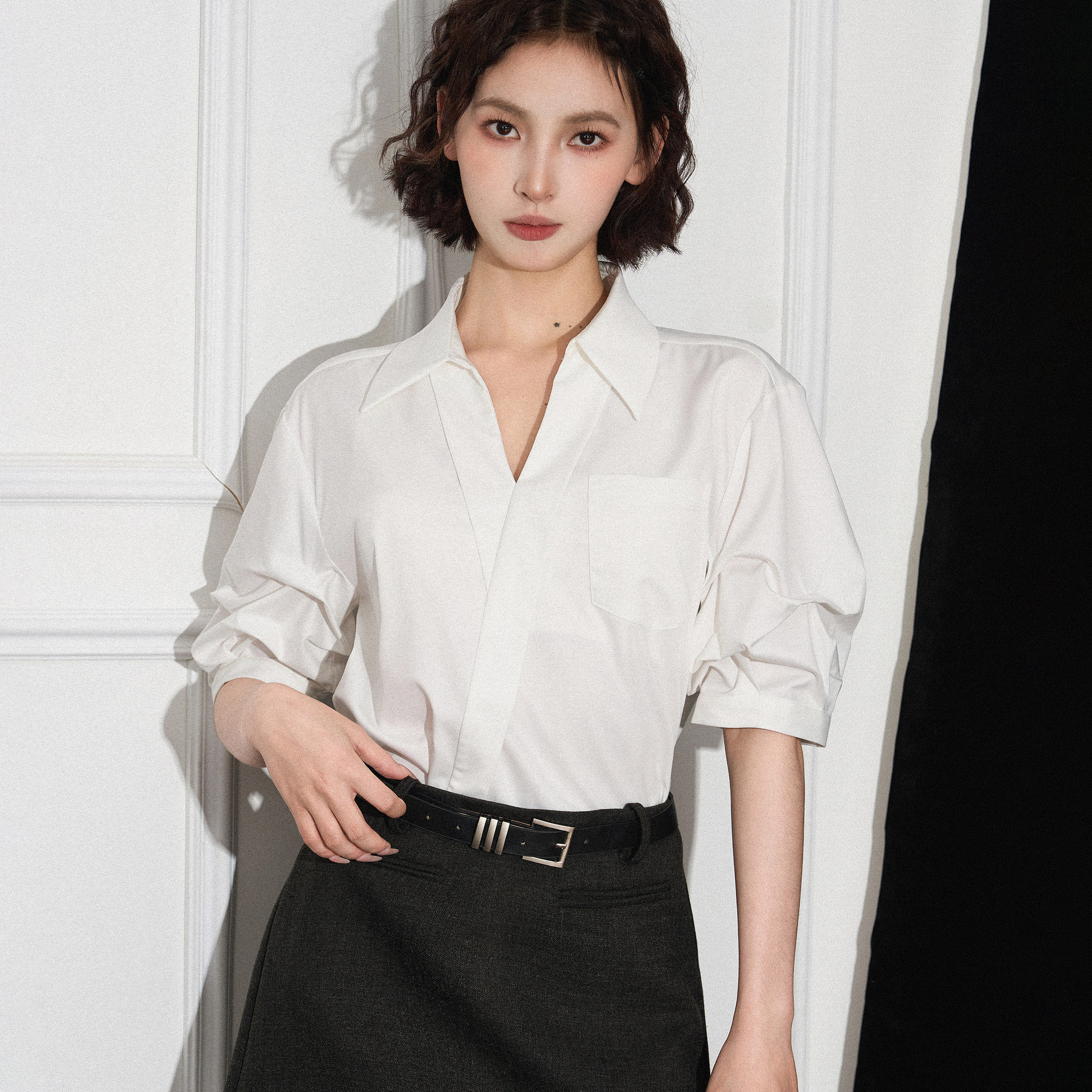 法式白色V领灯笼袖凉感女衬衫