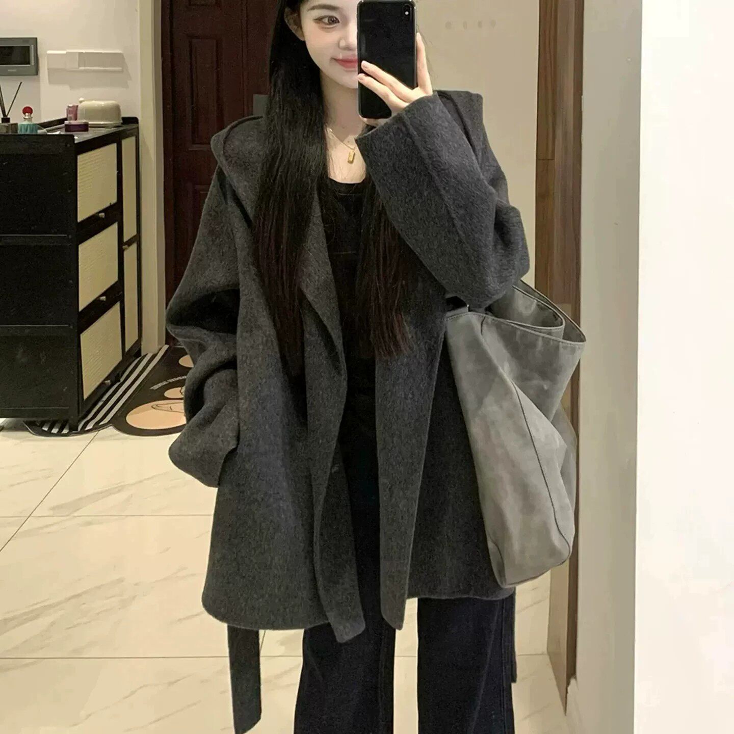 灰色斗篷毛呢大衣女秋冬小个子