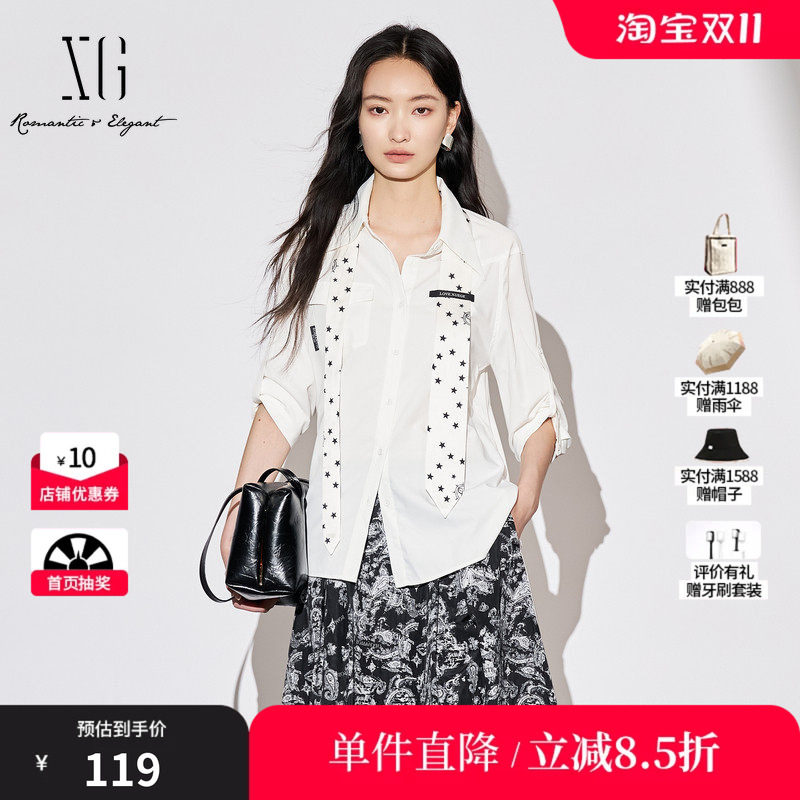 XG/雪歌XJ321032A151白色翻领衬衫时尚秋季新款领带搭配上衣女装