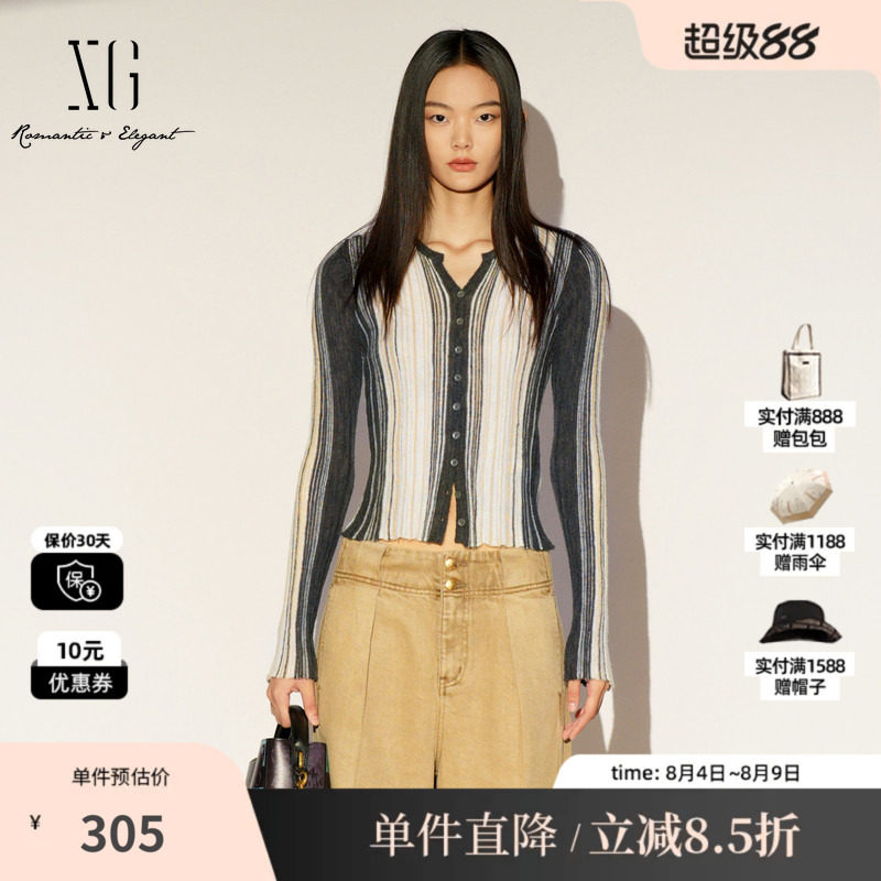 XG/雪歌XL111025B299圆领条纹针织衫修身显瘦打底长袖纽扣开衫女