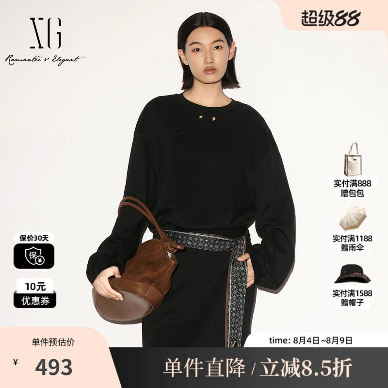 XG/雪歌 XL301009A328藏青色配飘带圆领长袖卫衣短款休闲收腰女装