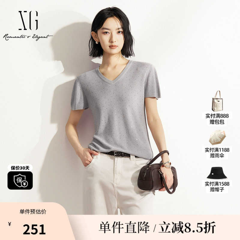 XG/雪歌XM211516A884灰色V领短袖针织衫薄款修身烫钻套头毛衫女装