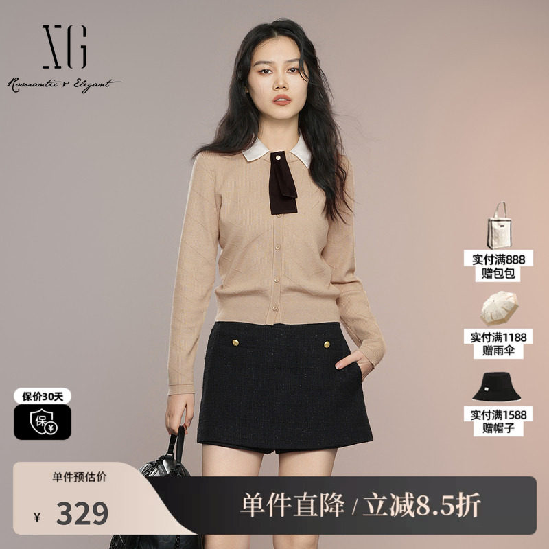 XG/雪歌XK311020A373 卡其色圆领长袖针织衫学院风配领带假领女装