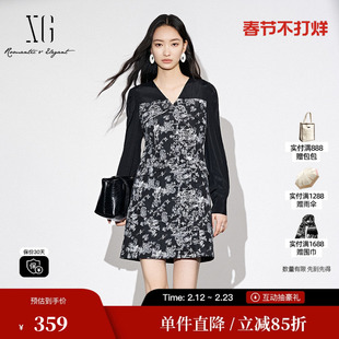 XG/雪歌XJ304004B297黑色碎花连衣裙时尚秋季新款长袖直筒短裙女