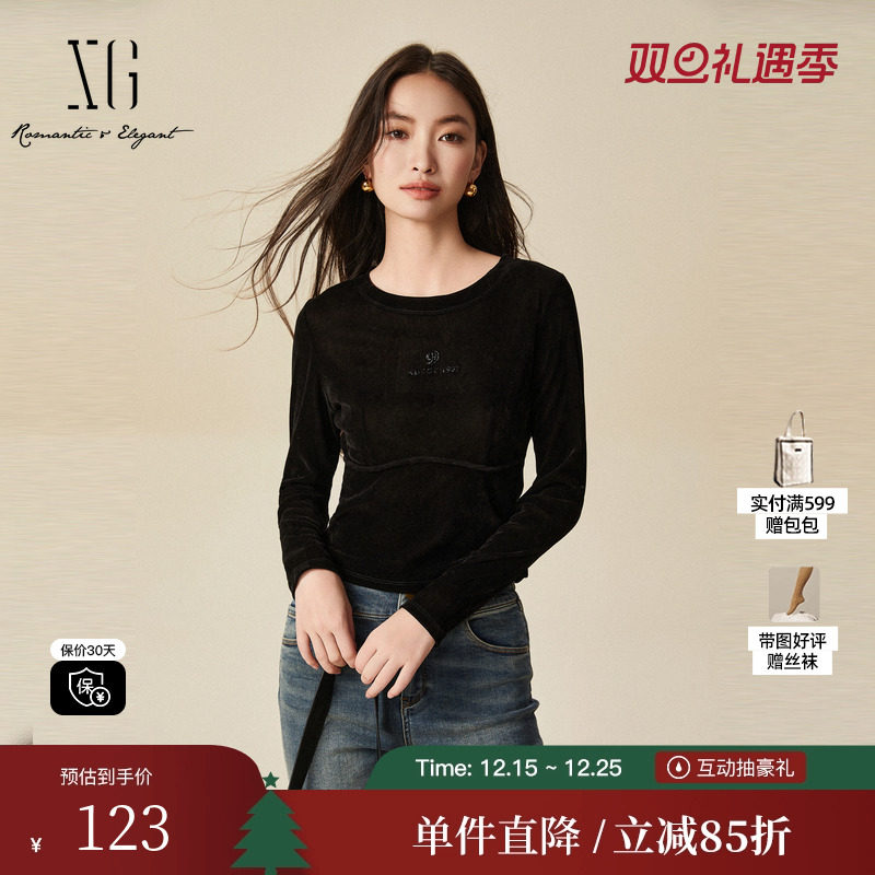 XG/雪歌XJ401044A390黑色钉珠长袖T恤时尚冬季新款拼接设计上衣女