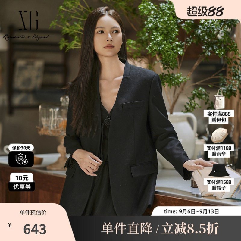 XG/雪歌XK407013A190 黑厚款长袖休闲西装通勤简约羊毛混纺外套女