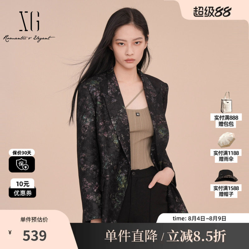 XG雪歌XK107002B193碎花休闲西装2025春季新款蕾丝拼接长袖外套女