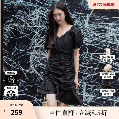 XG/雪歌XJ204077A990黑色高腰短袖连衣裙时尚夏季新款薄款短裙女