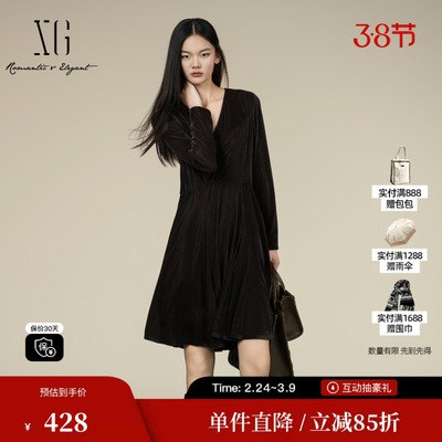 XG/雪歌XK404006A174深棕色褶皱连衣裙2025冬季新款长袖A字裙女装